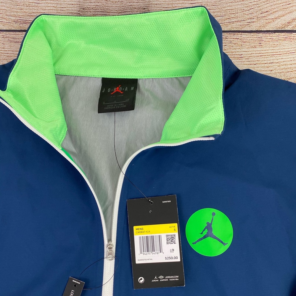 Jordan Nike Legacy AJ13 Jacket - Picture 4 of 4